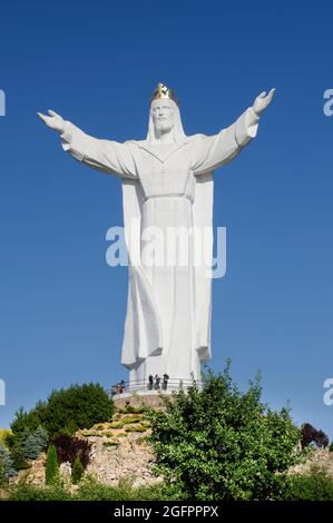 Świebodzin, Pologne 14 août 2021, figure de Jésus-Christ, la sculpture fait allusion à la statue de Christ Rédempteur à Rio de Janeiro, qui est de 3 M. Banque D'Images