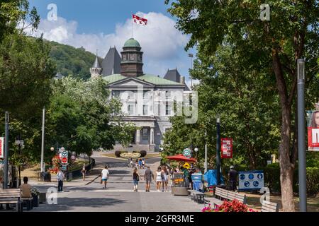 Montréal, CA - 25 août 2021 : édifice principal de l'Université McGill Banque D'Images