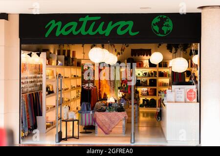 Natura magasin online vetements