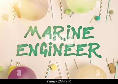 Légende conceptuelle Marine Engineer. Approche d'affaires en charge de l'entretien et de l'exploitation d'un navire s est moteurs coloré anniversaire Party Designs Banque D'Images