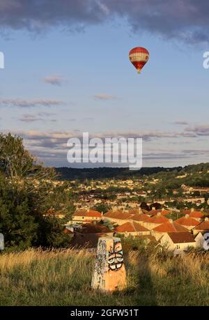 Ballon d'air chaud de masse au départ de Bath Banque D'Images