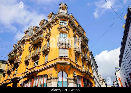 Bâtiment Art Nouveau de Saint-Laurent – rue Ale à Lausanne capitale du canton de Vaud, Suisse. Banque D'Images