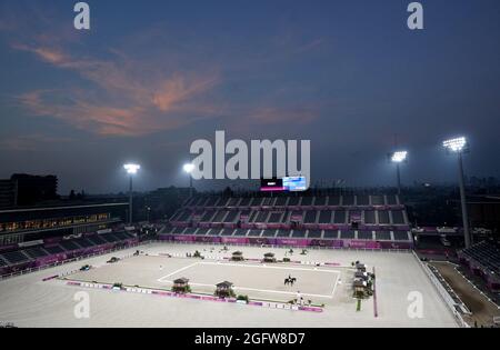 Une vue générale de la circonscription autrichienne Julia Sciancalepore Heinrich IV participe au test individuel de dressage - première année au parc équestre au cours du troisième jour des Jeux paralympiques de Tokyo de 2020 au Japon. Date de la photo : vendredi 27 août 2021. Banque D'Images