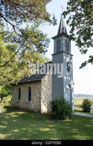 Chapelle Saint-Antoine de Padoue, comté de Winneshiek, Iowa. La plus petite église du monde, 14x20 pieds, construite en 1885. Banque D'Images