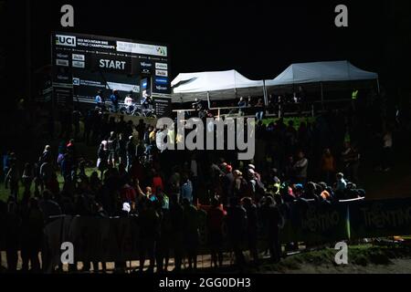 Coureurs pendant les Championnats du monde MTB 2021, quatre Croix (4X), course de vélo de montagne le 27 août 2021 à Val Di Sole, Italie - photo Olly Bowman / DPPI Banque D'Images