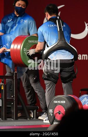 Tokyo, Japon. Crédit: MATSUO. 28 août 2021. Vue générale Powerlifting : 72 kg hommes pendant les Jeux paralympiques de Tokyo de 2020 au Forum international de Tokyo, Japon. Credit: MATSUO .K/AFLO SPORT/Alay Live News Banque D'Images