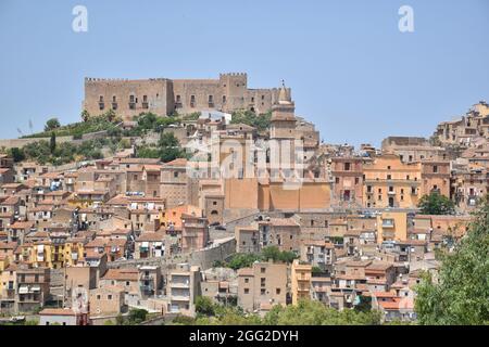 Ancien château fortifié Caccamo en Sicile, Italie Banque D'Images