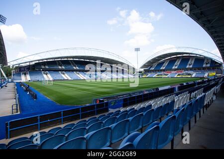 Vue générale de l'intérieur du stade John Smiths, stade de la ville de Huddersfield Banque D'Images