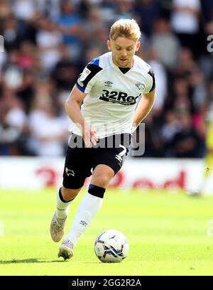 Kamil Jozwiak du comté de Derby pendant le match de championnat de Sky Bet au stade Pride Park, Derby. Date de la photo: Samedi 28 août 2021. Banque D'Images