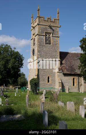 Église Saint-Nicolas Episcopale médiévale Littleton moyen construite en lias bleues en pierre du XIIe siècle, remodelée l'enturry du 13C et refaite par F Pre Banque D'Images