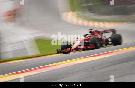 Charles Leclerc, pilote monégasque de Ferrari, les qualifications pour demain course du Grand Prix de Belgique de Formule 1 Spa-Francorch Banque D'Images