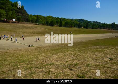 Le Stadion (ou stade) dans l'ancienne Olympie, Grèce Banque D'Images