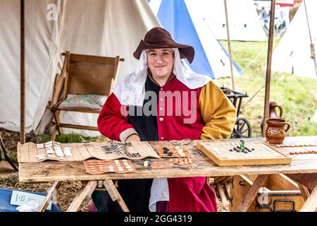 8 août 2021 - Jeux de société médiévaux au festival médiéval Loxwood joust, West Sussex, Angleterre, Royaume-Uni Banque D'Images