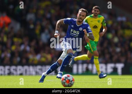 Carrow Road, Norwich, Norfolk, Royaume-Uni. 28 août 2021. Premier League football, Norwich versus Leicester; James Maddison de Leicester City Credit: Action plus Sports/Alay Live News Banque D'Images