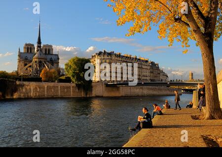 FRANCE. PARIS (75) 1ER AR. ILE SAINT-LOUIS. QUAI D'ORLÉANS Banque D'Images