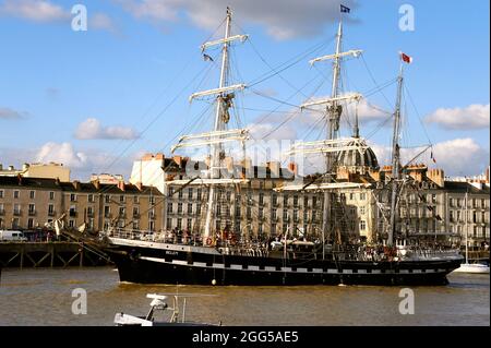 FRANCE, LOIRE-ATLANTIQUE (44), NANTES, CAPITALE VERTE EUROPÉENNE 2013, LES RIVES DE LA LOIRE Banque D'Images