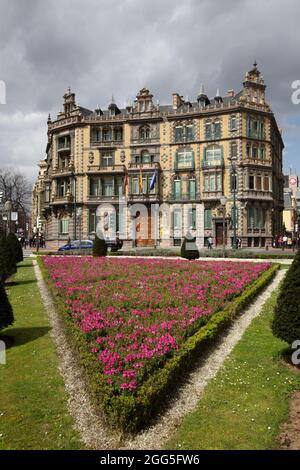 Moyua ou elliptique square à Bilbao, Espagne Banque D'Images