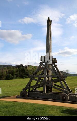 Catapulte de Warwolf du château d'Urquhart en Écosse, Grande-Bretagne Banque D'Images