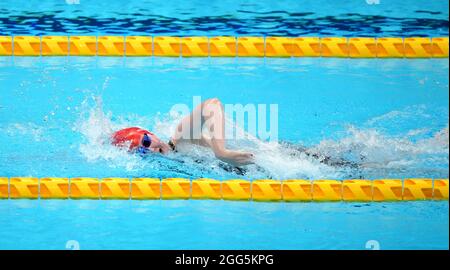 La Grande-Bretagne Zara Mullooly participe à la finale du relais féminin 4x100m 34 points lors de la natation au Centre aquatique de Tokyo le cinquième jour des Jeux paralympiques de Tokyo 2020 au Japon. Date de la photo: Dimanche 29 août 2021. Banque D'Images