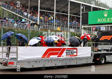 Spa Francorchamps, Belgique. 29 août 2021. Les pilotes défilent. Grand Prix de Belgique, dimanche 29 août 2021. Spa-Francorchamps, Belgique. Crédit : James Moy/Alay Live News Banque D'Images