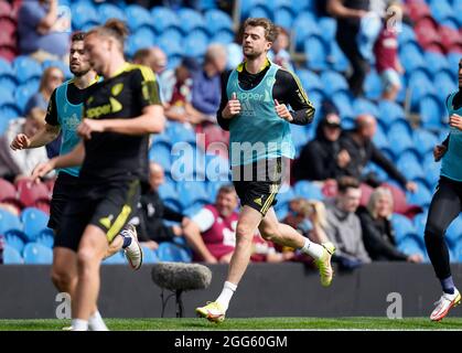 Burnley, Royaume-Uni. 29 août 2021. Patrick Bamford, de Leeds United, se réchauffe avant le match de la Premier League à Turf Moor, Burnley. Le crédit photo devrait se lire: Andrew Yates/Sportimage crédit: Sportimage/Alay Live News Banque D'Images