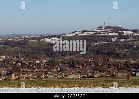 Castle Hill vu de Honley Village Banque D'Images