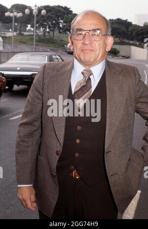 **PHOTO DE FICHIER** Ed Asner est décédé. Ed Asner Circa années 80 crédit: Ralph Dominguez/MediaPunch Banque D'Images