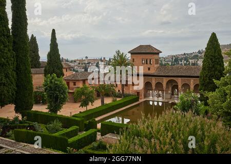 Jardins de l'Alhambra à Grenade. Espagne Banque D'Images