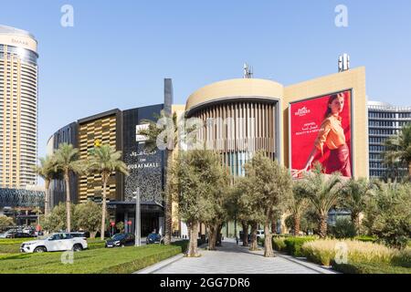 Dubaï, Émirats arabes Unis - 27 mai 2021 : Dubai Mall Luxury Shopping Centre à Dubaï, Émirats arabes Unis. Banque D'Images