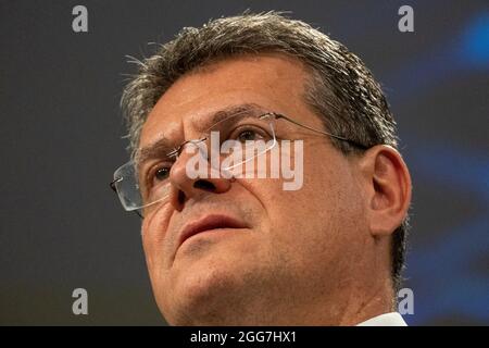 Maros Sefcovic (vice-président), relations interinstitutionnelles et prospective de l'Union européenne lors d'une conférence de presse pour une réunion de haut niveau de l'alliance européenne des batteries. Bruxelles. Banque D'Images