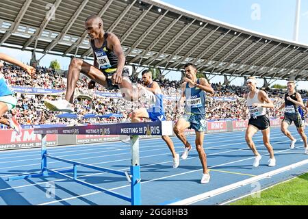 Benjamin Kigen (KEN) remporte le steeplechase à 8 h 07.12 lors de la rencontre de Paris au stade Charlety, le samedi 28 août 2021, à Paris. (Jiro Mochiz Banque D'Images