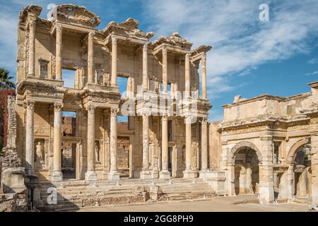 Bibliothèque de Celsus dans la ville antique d'Éphèse, Turquie Banque D'Images