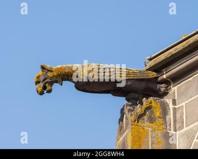 Gargoyle, église, Ennezat, Puy-de-Dôme, Auvergne-Rhône-Alpes, France. Banque D'Images