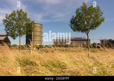 Le gasometer a été désutilisé à Dortmund, Phoenix West Banque D'Images