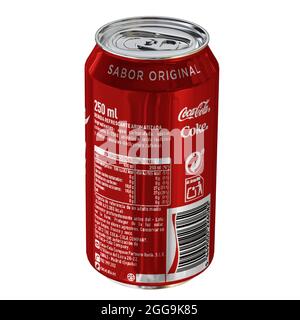 coca Cola peut effectuer un rendu de modèle 3D avec un arrière-plan blanc. Banque D'Images