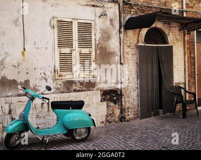 Italie e la Vespa Banque D'Images