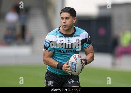 André Savelio (11) de Hull FC avec le ballon Banque D'Images