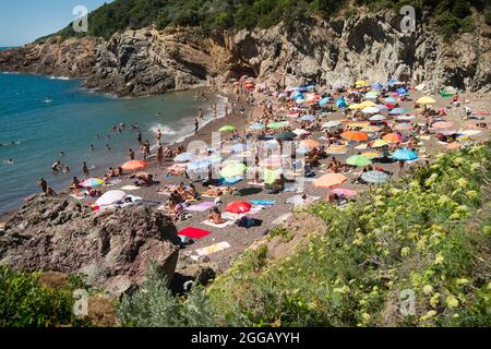 Crique de Lion, plage sur la côte toscane près de Livourne ville Italie Banque D'Images