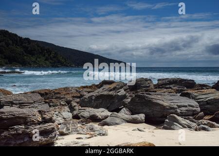 Océan Pacifique depuis la plage TRIL TRIL dans la région de Los Lagos, au sud du Chili Banque D'Images