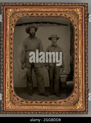 Sans titre (Portrait de deux hommes debout), 1870. Une œuvre en ambrotype. Banque D'Images