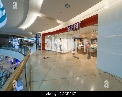 HANOVRE, ALLEMAGNE - 27 juillet 2021 : le magasin esprit à la galerie marchande de Hanovre, en Allemagne Banque D'Images