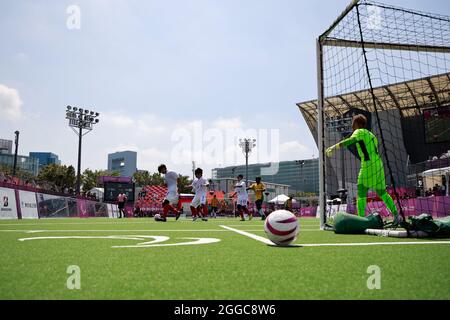 Japon. 31 août 2021. Tokyo, Japon. 30 août 2021. Vue générale Soccer 5-a-Side (Blind Soccer) : match préliminaire entre le Brésil 4-0 Japon au Parc sportif urbain Aomi lors des Jeux paralympiques de Tokyo 2020 à Tokyo, Japon . Credit: SportsPressJP/AFLO/Alay Live News Banque D'Images