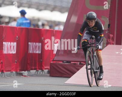 31 août 2021, Japon, Oyama: Paralympiques: Para-cyclisme, femmes, procès de temps, Fuji International Speedway. Denise Schindler (Allemagne). Photo: Marcus Brandt/dpa Banque D'Images