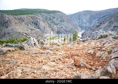 Canyon de la rivière Zrmanja, Croatie. Banque D'Images