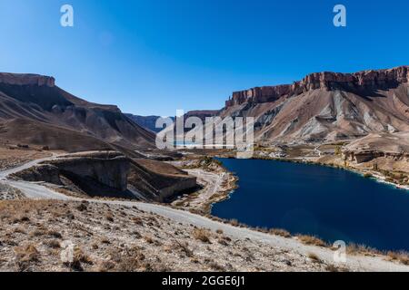 Vue sur les lacs bleu profond du parc national de l'UNESCO, parc national de Band-E-Amir, Afghanistan Banque D'Images