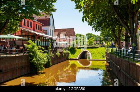 Sieltor à Greetsiel, Krummoern, Frise orientale, Basse-Saxe, Mer du Nord, Allemagne Banque D'Images