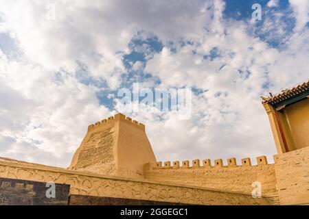 Col de Jiayuguan, extrémité ouest de la Grande Muraille, dans la province de Gansu, en Chine. Banque D'Images