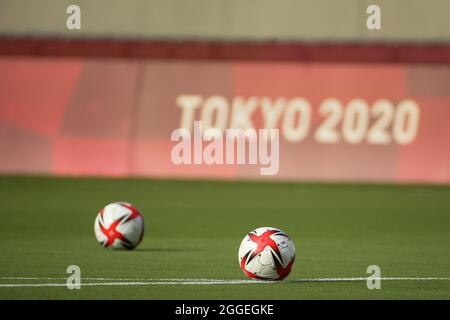 21 JUILLET 2021 - TOKYO, JAPON: Balles utilisées pendant le match du Groupe G entre la Suède et les Etats-Unis au stade de Tokyo pendant le Tokyo 20 Banque D'Images