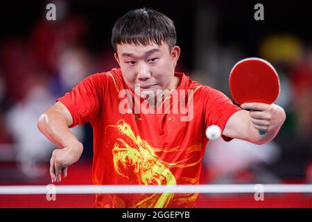 TOKYO, JAPON. 31 août 2021.l Lian Hao de Chine participe à MenÕs - quart de finale de classe 9-10 4 lors de la compétition de tennis en fauteuil roulant des Jeux paralympiques de Tokyo 2020 au Tokyo Metropolitan Gymnasium le mardi 31 août 2021 à TOKYO, JAPON. Credit: Taka G Wu/Alay Live News Banque D'Images