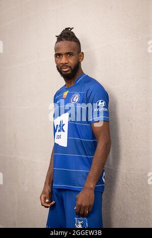 Petit Pele Ilombe Mboyo, le dernier transfert de Jupiler Pro League club KAA Gent, pose pour le photographe, mardi 31 août 2021 à Gand. BELGIQUE PH Banque D'Images